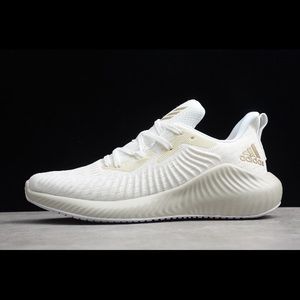 Adidas Alphaboost